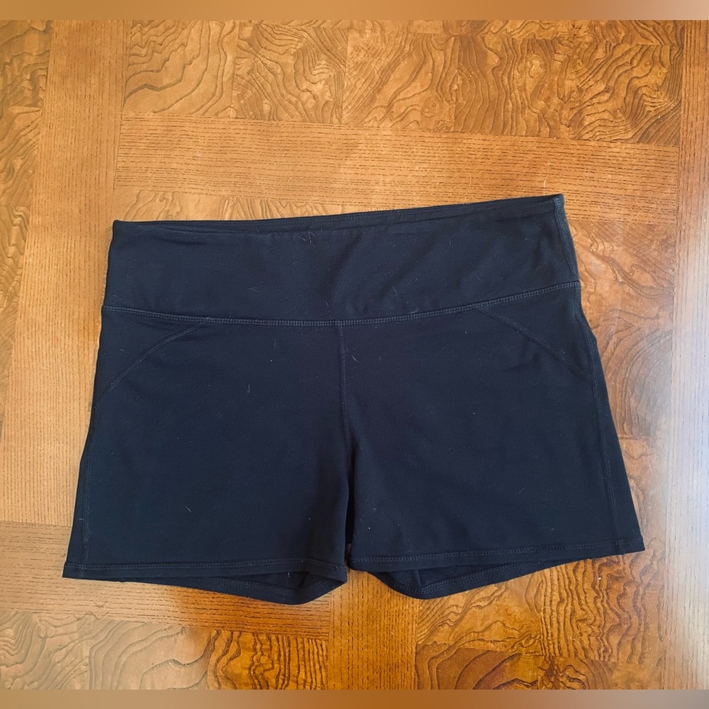Size Medium - Fabletics Spandex Shorts
